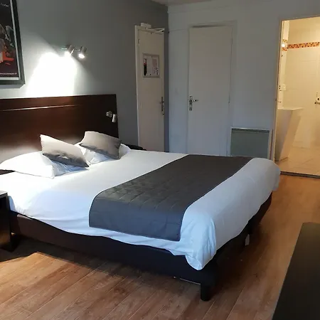 Le Napoleon Szálloda Lille