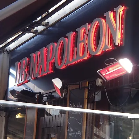 Le Napoleon 3* Lille